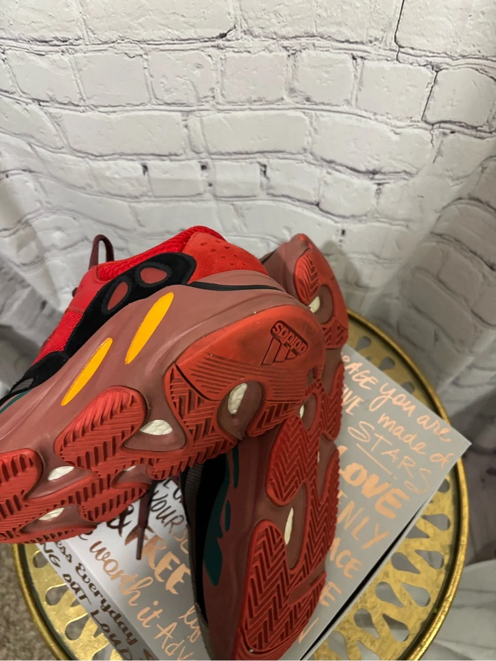 Yeezy Boost 700.